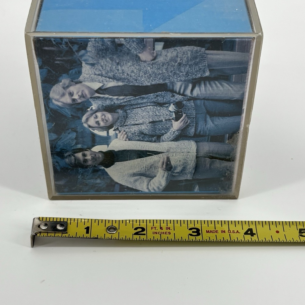 Vtg 4" Photo Block‎ Acrylic Cube Y2k Square Instamatic Photos • Hong Kong - Picture 5 of 5